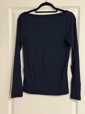 GAP Modern Tee Boat Neck NWOT